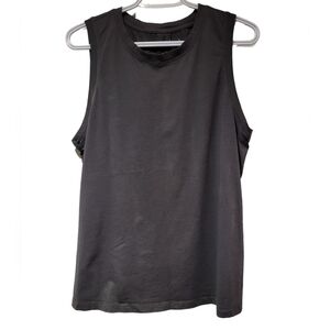202 - sports top